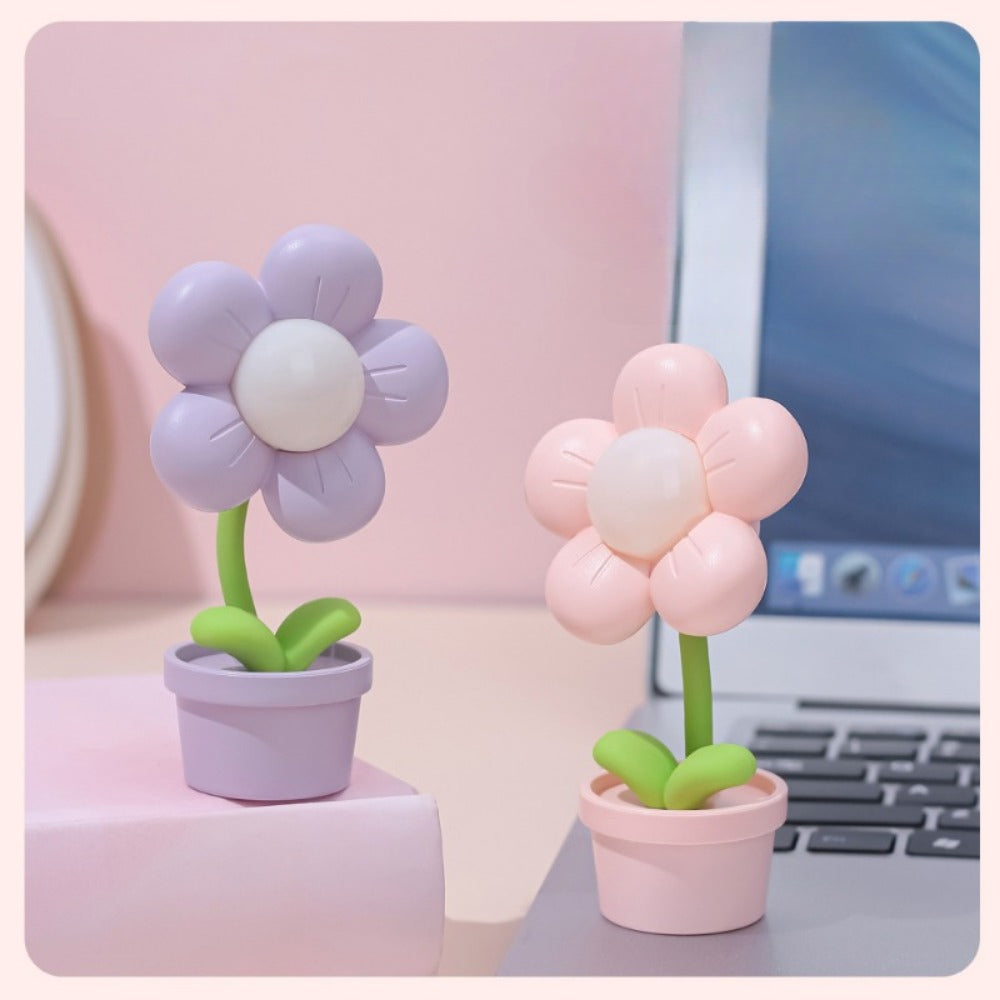 1pc Mini Flower Night Light Cute Bedside Lamp Creative Desktop Decoration Small Gift, A Good Gift For Children And Friends, Suitable For Placing In Bedroom, Study, Office Desk And Other Locations