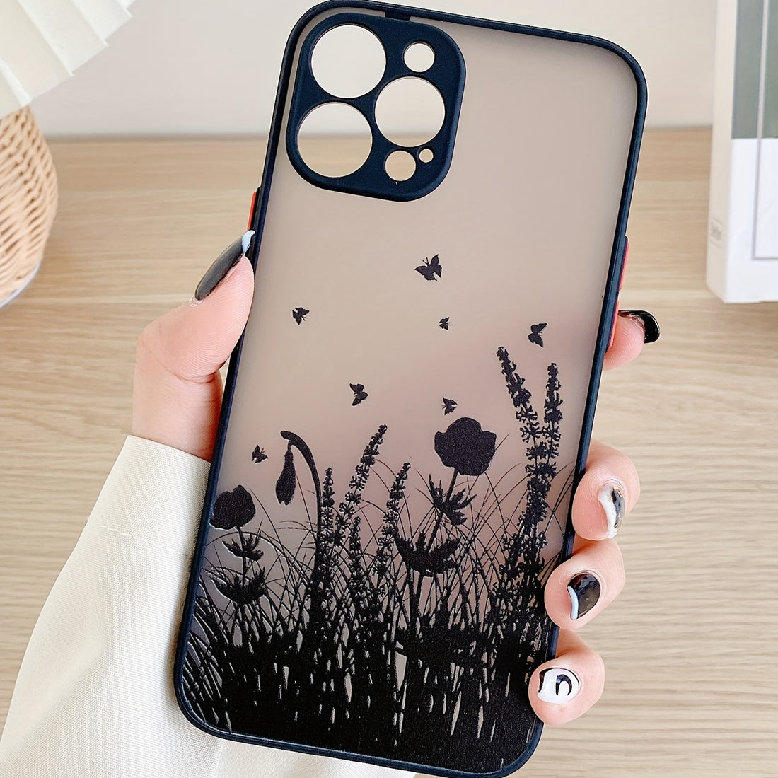 Stylish Black Flower Pattern Phone Case for iPhone 8/8Plus/7/7Plus to iPhone 14/14Pro Max